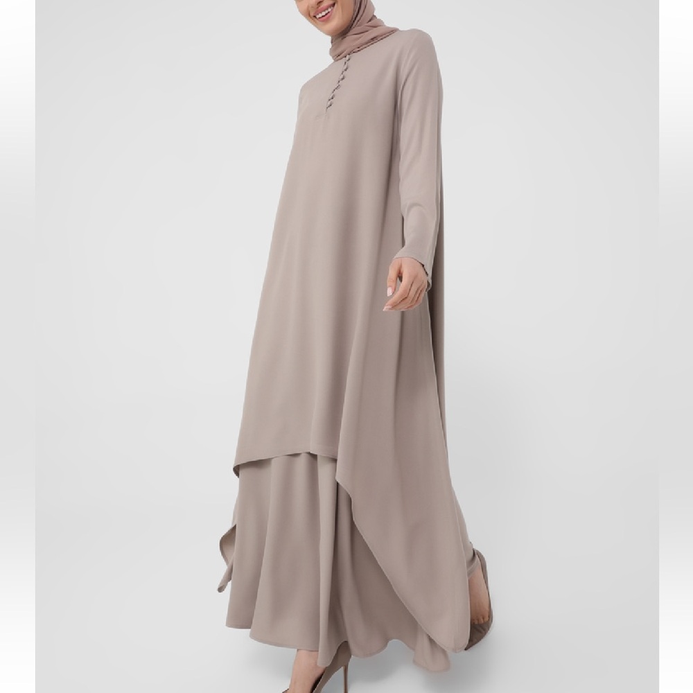 Chic Long Sleeve Taupe Dress